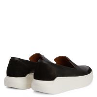 CONLEY - Black - Loafers
