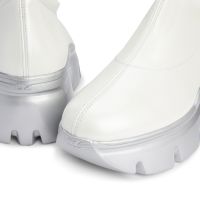 APOCALYPSE GLOSS - White - Boots