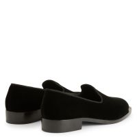 LYIDIA - Black - Loafers