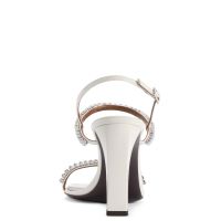 【せばす】 priest+eternity 2in1 クローン せばす様専用】dope priest+eternity 2in1 クローン