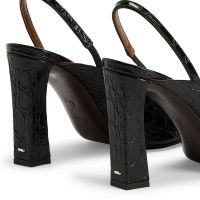【送料&関税込】ChloAC woody Black Sabot With Contrasting Lo BRENDHA SABOT