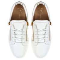 FRANKIE SHELL - White - Low top sneakers
