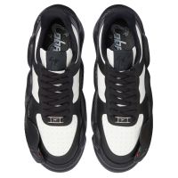 COBRAS - Black - Low-top sneakers