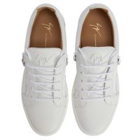 FRANKIE - White - Low-top sneakers