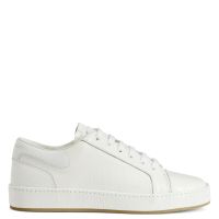 スニーカー GIUSEPPE ZANOTTI Men Sneakers White RU40037 002 Giuseppe Zanotti white croc embossed leather high top