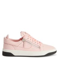 GZ94 - Pink - Low-top sneakers