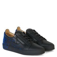 FRANKIE - black - Low top sneakers