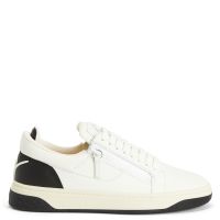 GZ94 - White - Low-top sneakers