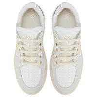 GZ94 METAL: Low-top sneakers White | Giuseppe Zanotti