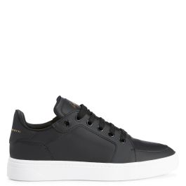 GZ94: Low-top sneakers Black | Giuseppe Zanotti