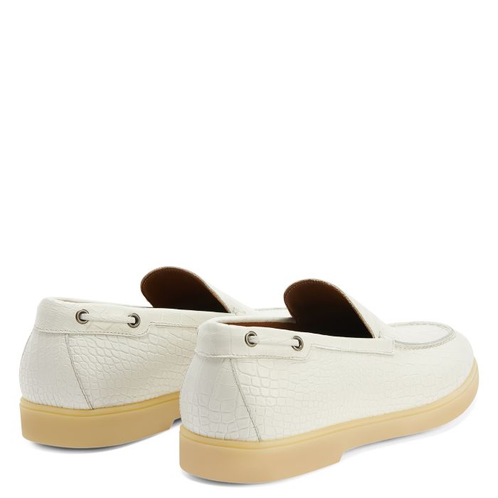 THE MAUI - White - Loafers