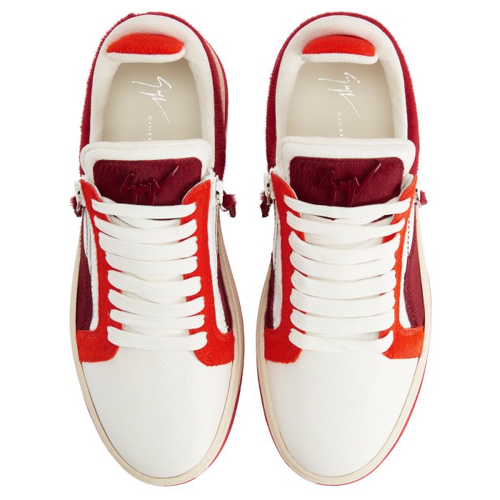 GZ94 - Red - Low-top sneakers
