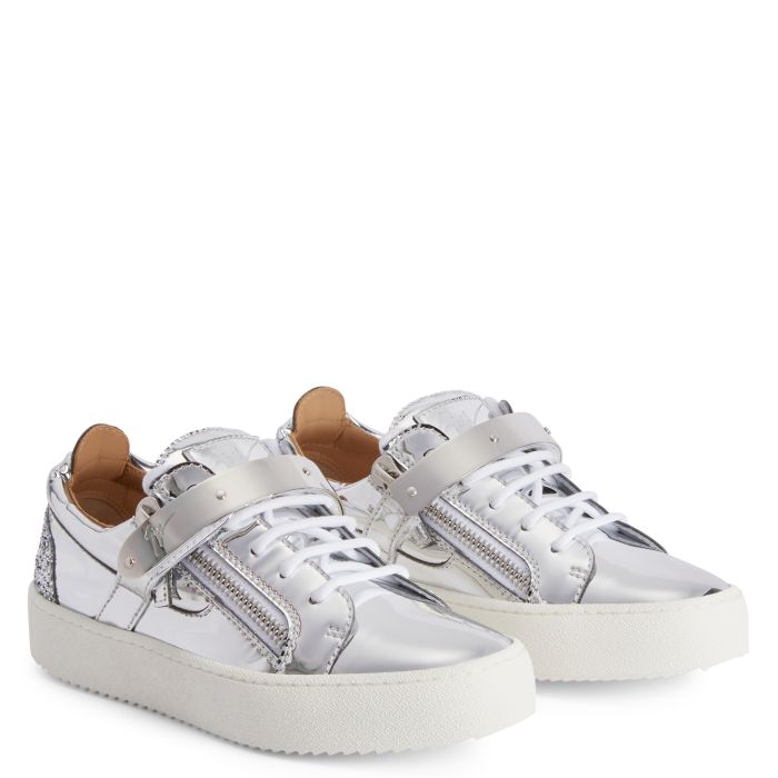 silver low top sneakers