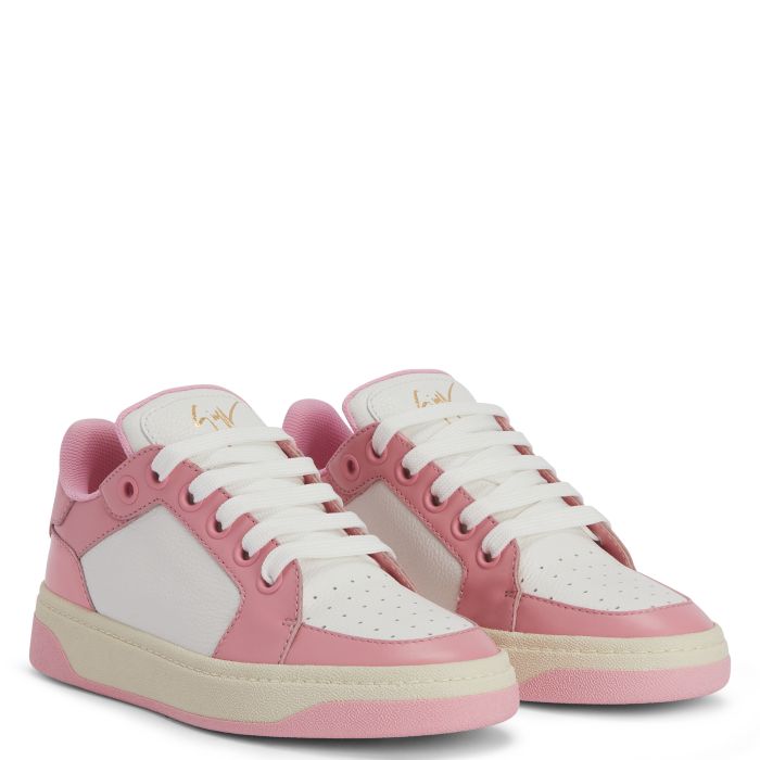 GZ94 - Pink - Low-top sneakers