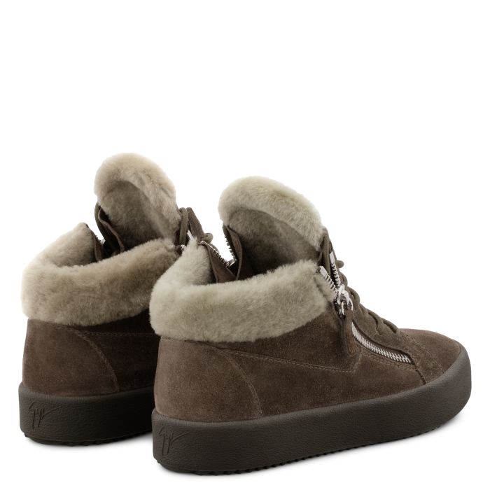 browns giuseppe zanotti