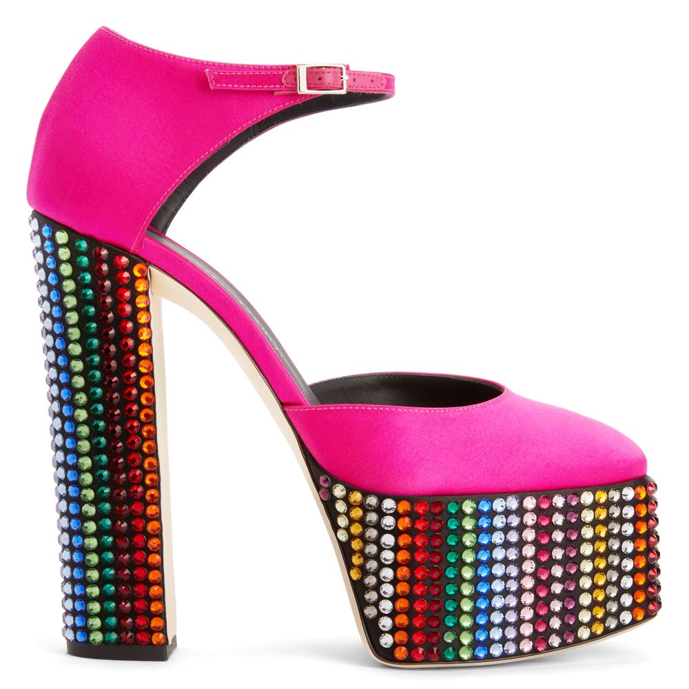 BEBE STRASS