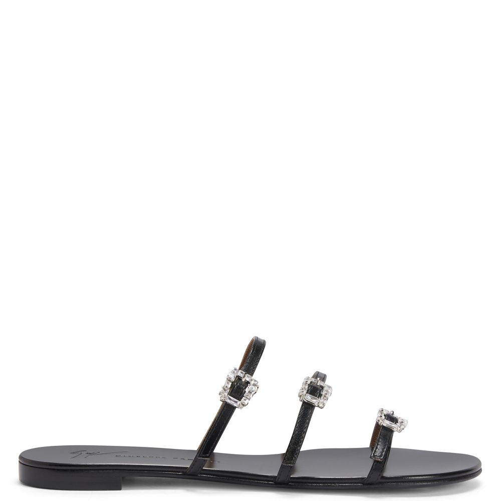 HIMARI FLAT: Flats Black | Giuseppe Zanotti