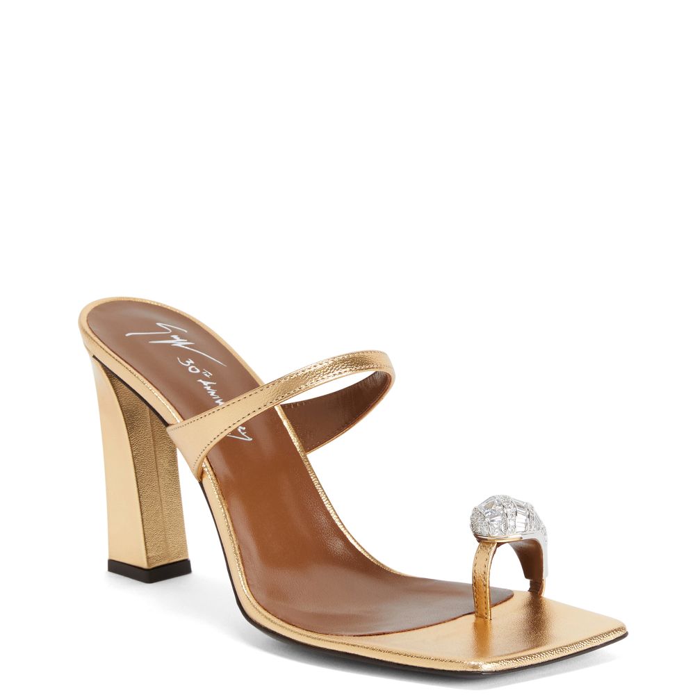 ICON RING 90: Sandals Gold | Giuseppe Zanotti