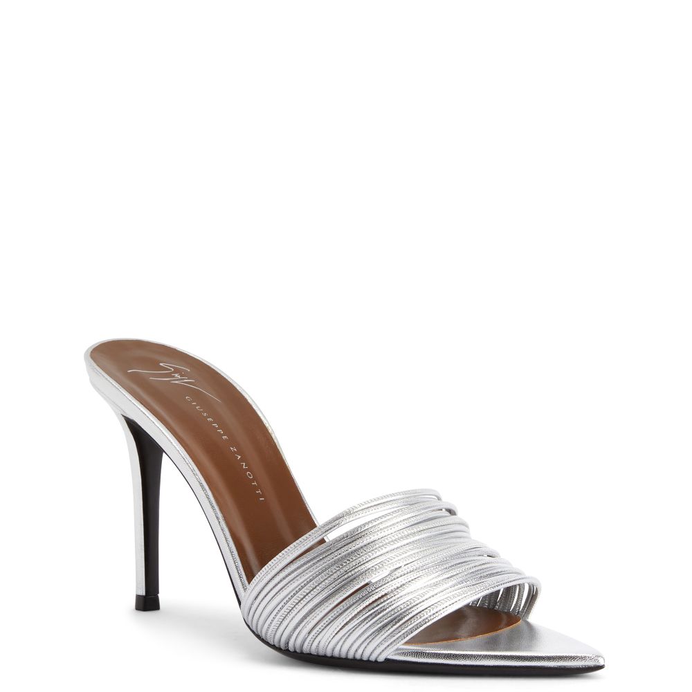 INTRIIGO CLIO 90: Sandals Silver | Giuseppe Zanotti