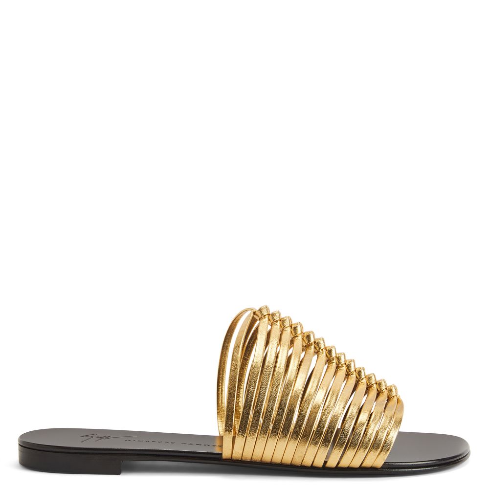 JANE FLAT