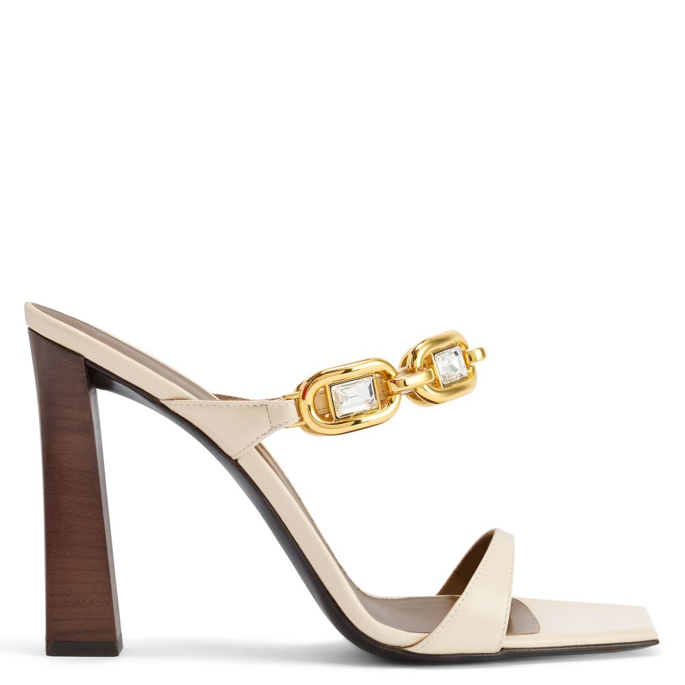 INSOMNYA MULE 105