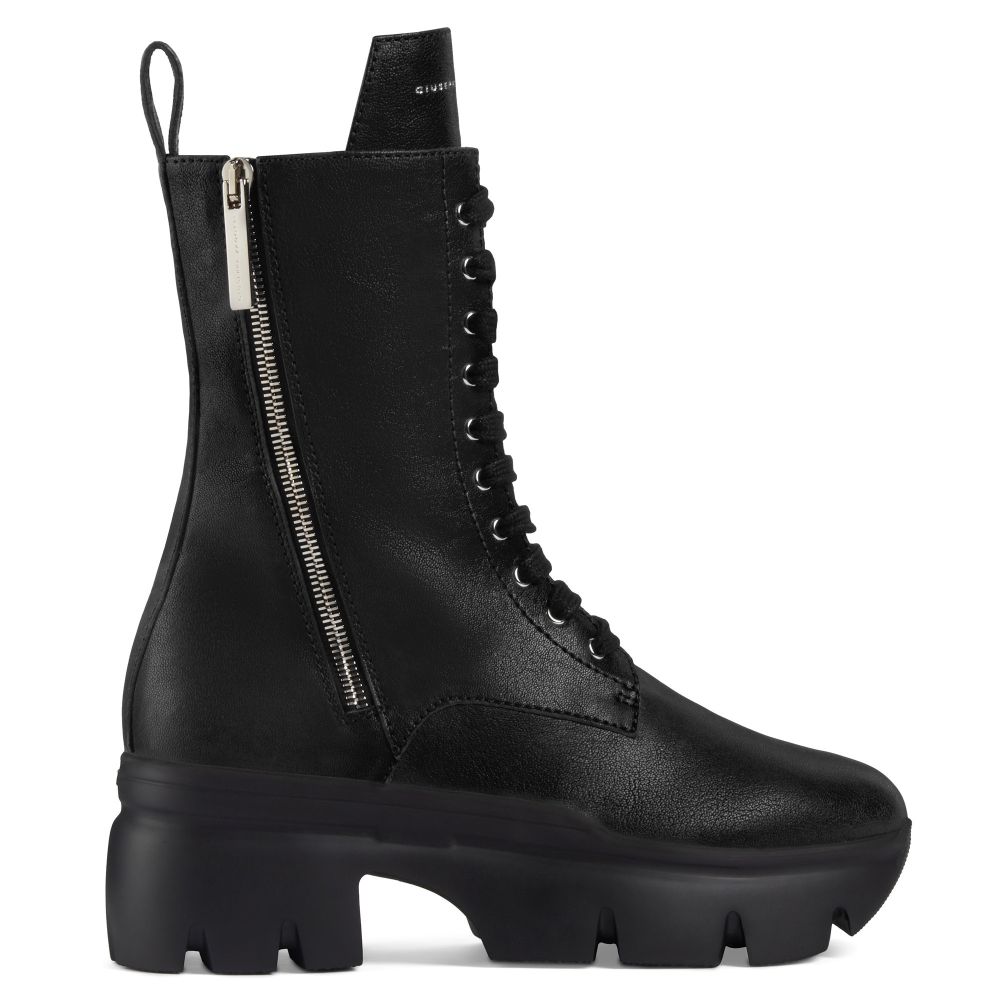 giuseppe zanotti design combat boots
