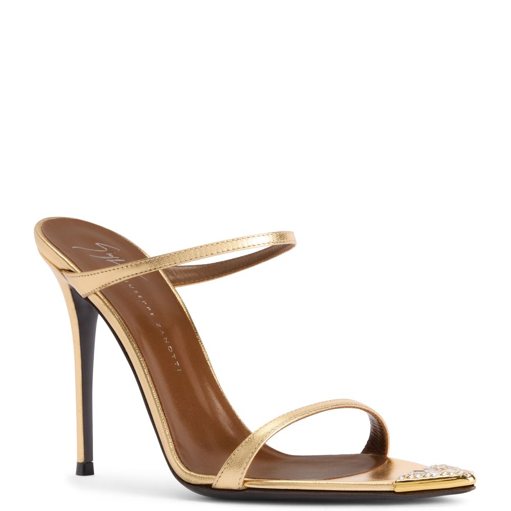 GIUSEPPEZANOTTI GOLD BIJOUX SANDAL新品未使用 INTRIIGO STRAP 105: Sandals Gold | Giuseppe Zanotti