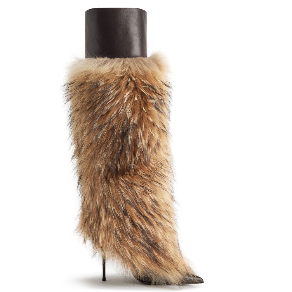 ●SUAVE GOTTI LIA BOOT 105: Boots Brown | Giuseppe Zanotti