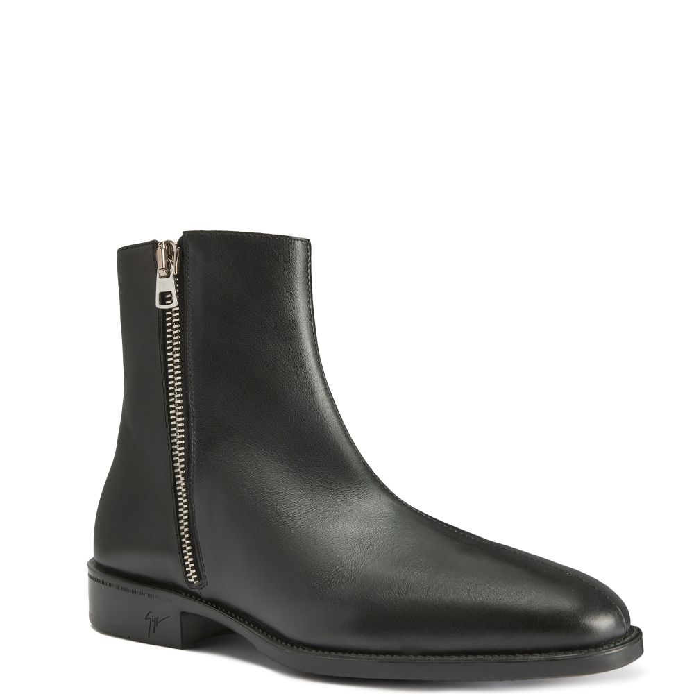 CASSIAN: Boots Black | Giuseppe Zanotti