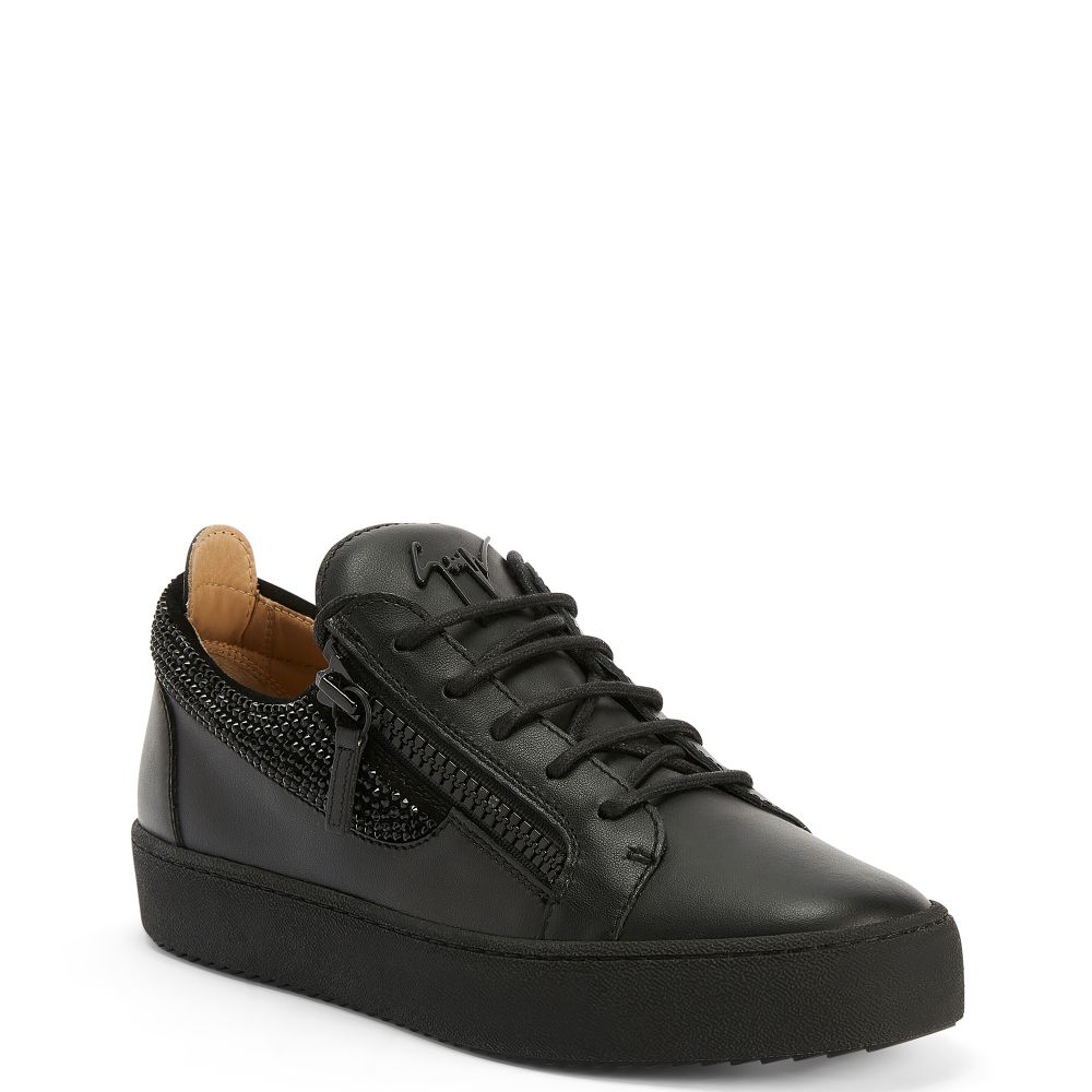 洋楽 Frankie Seay 45 ORG FRANKIE: Low-top sneakers Black | Giuseppe Zanotti
