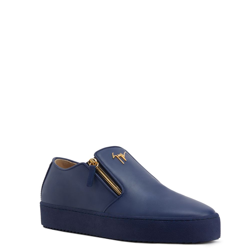 GZ-KOBE: Low-top sneakers Blue | Giuseppe Zanotti