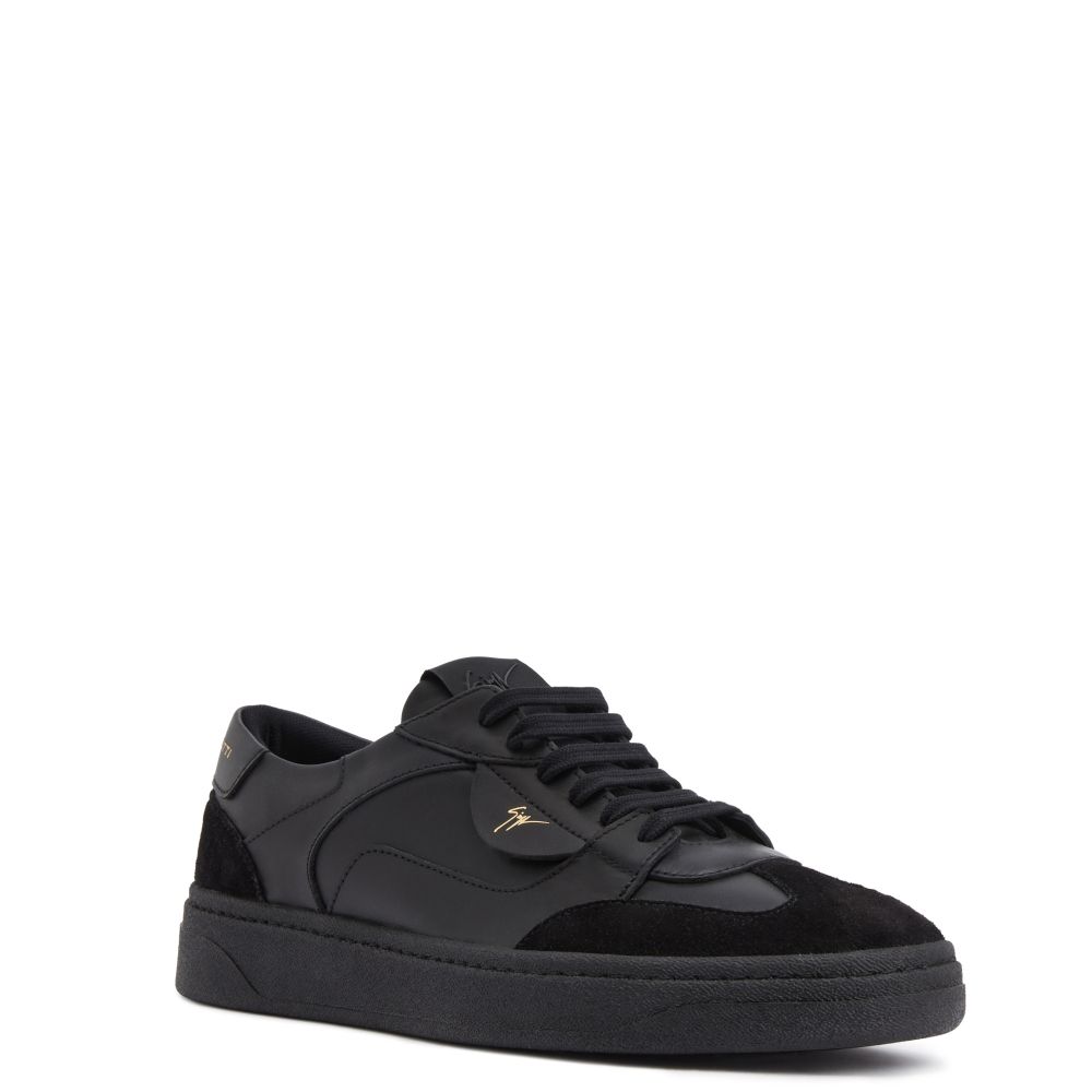 GZ94: Low-top sneakers Black | Giuseppe Zanotti