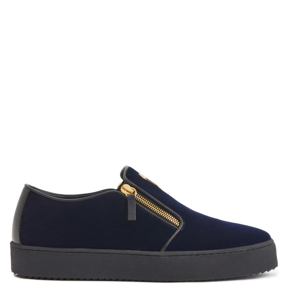 GZ-KOBE: Low-top sneakers Blue | Giuseppe Zanotti