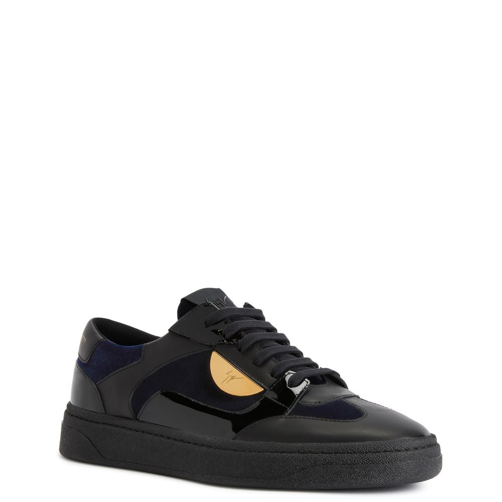 GZ94 METAL: Low-top sneakers Black | Giuseppe Zanotti