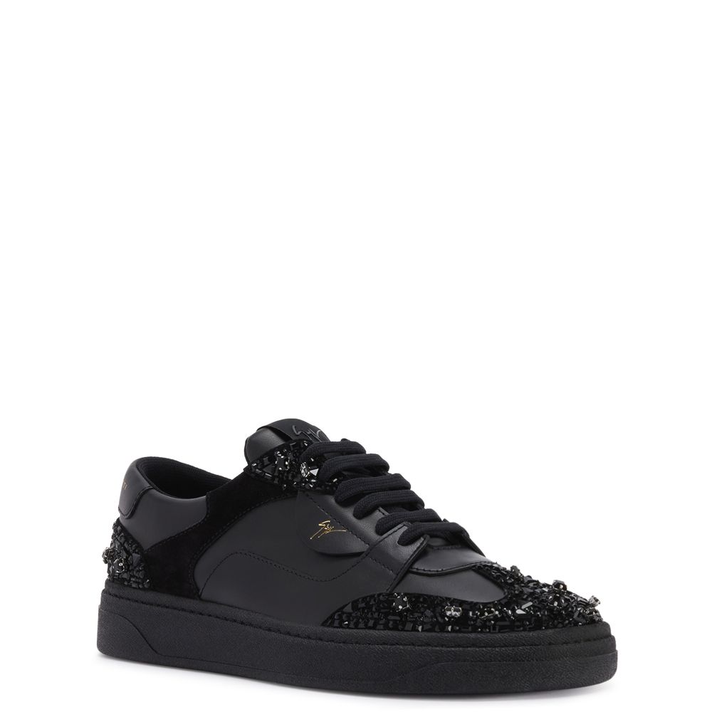 GZ94 EMBROIDERY: Low-top sneakers Black | Giuseppe Zanotti