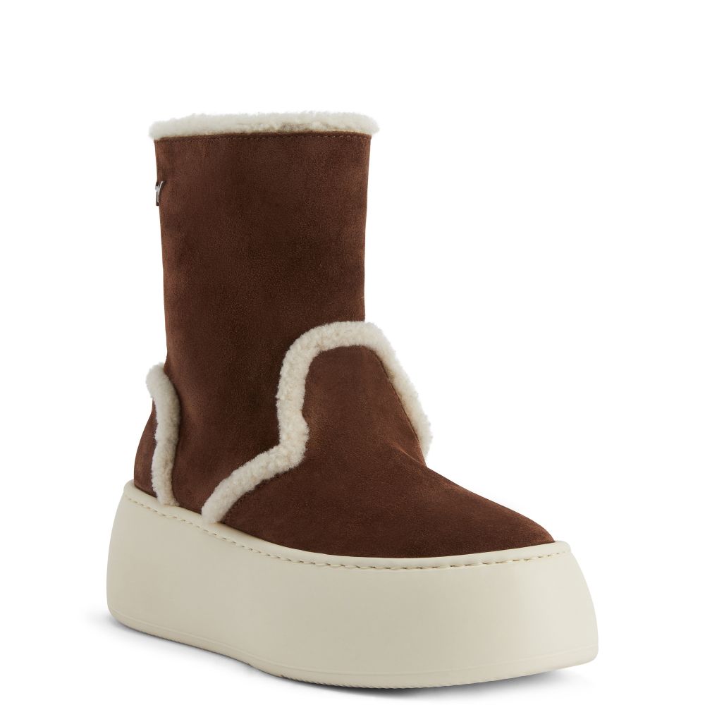 GZ LEAGUE FUR BOOTIE: Mid top sneakers Brown | Giuseppe Zanotti