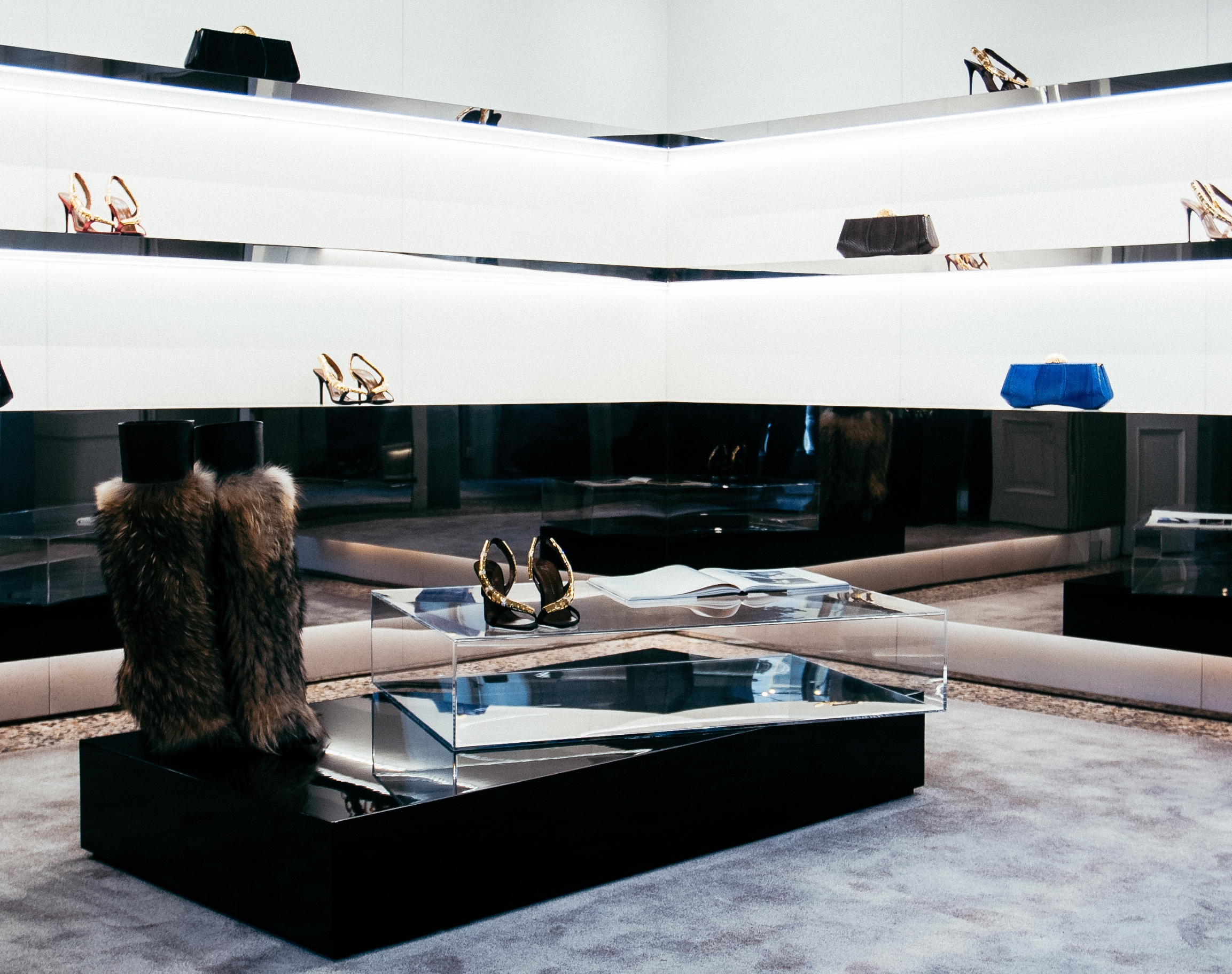 GIUSEPPE ZANOTTI FW 2025 COLLECTION - BACK TO MYSELF