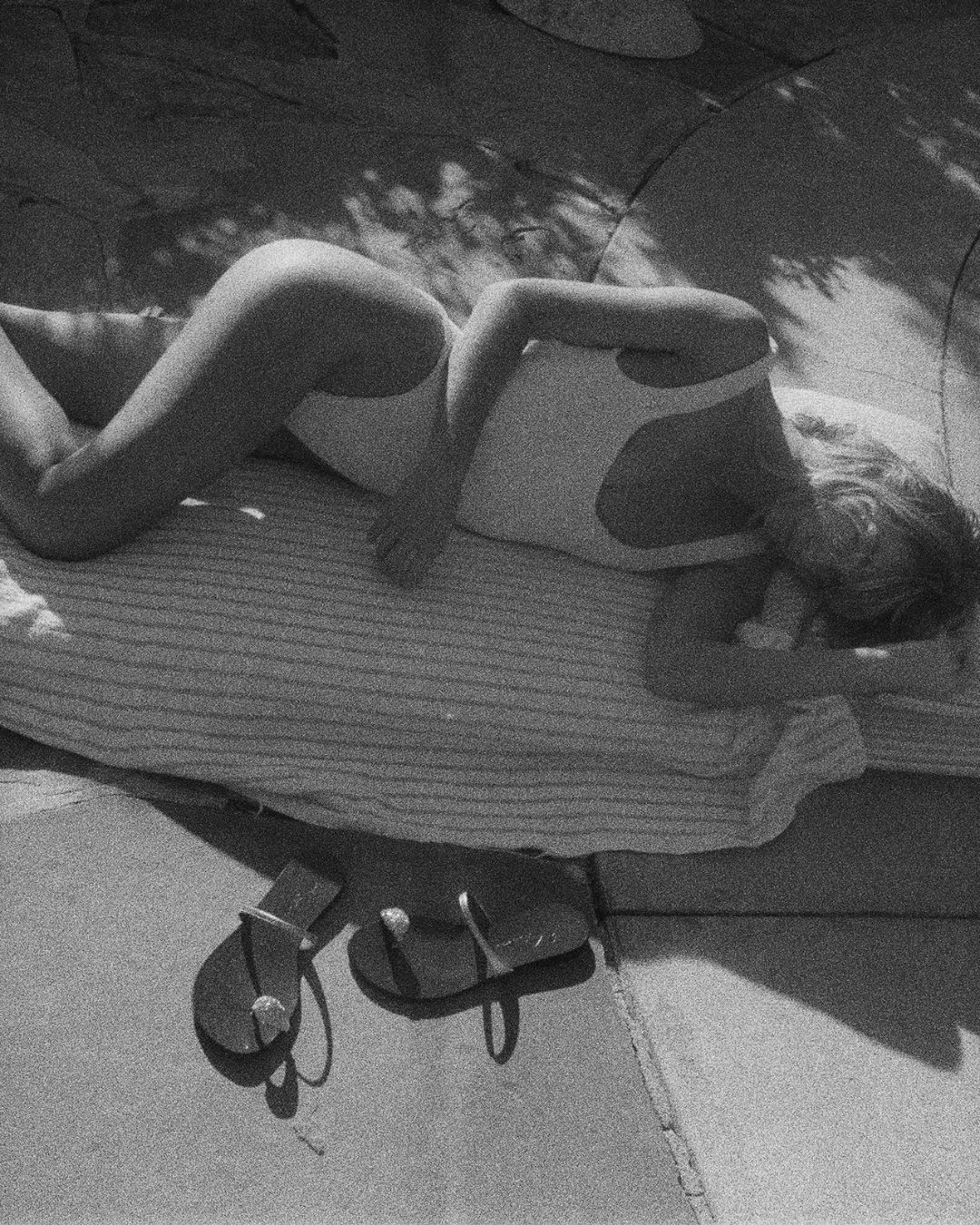 【新品】 人気定番 ジュゼッペザノッティ リング 親指ビジュー 36ハーフ 新品】 人気定番 ジュゼッペザノッティ リング 親指ビジュー 36