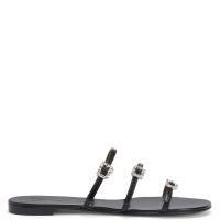HIMARI FLAT: Flats Black | Giuseppe Zanotti