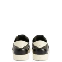 black@プロフ必読 GZ LEAGUE: Low-top sneakers Black | Giuseppe Zanotti