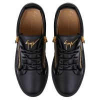 FRANKIE - Low top sneakers - Black | Giuseppe Zanotti - USA