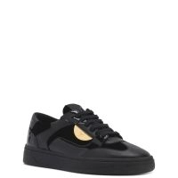 GZ94 METAL: Low-top sneakers Black | Giuseppe Zanotti