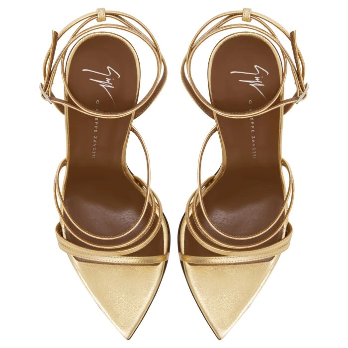 るい0o INTRIIGO CLAIRE 105: Sandals Gold | Giuseppe Zanotti