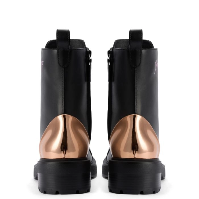 TOLUSE 07071995: Boots Black | Giuseppe Zanotti
