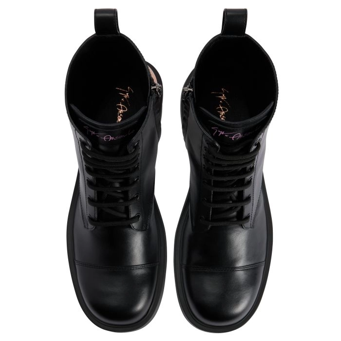 TOLUSE 07071995: Boots Black | Giuseppe Zanotti