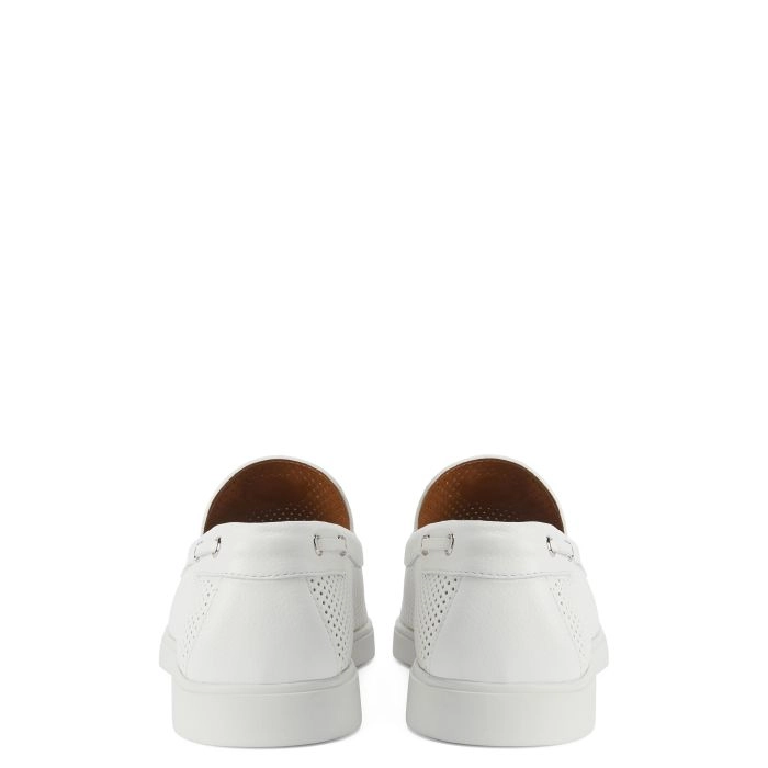 OPERA ホワイト トゥシューズ Women's Prague 2 - Bright White