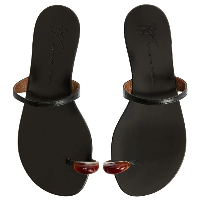 ACATES RING: Flats Black | Giuseppe Zanotti