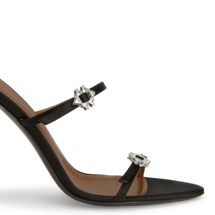 HIMARI SANDAL 105