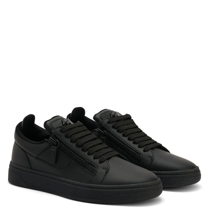 FRANKIE - Low top sneakers - Black | Giuseppe Zanotti - USA