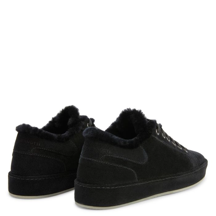 FARM*新シューズライン**Ape**Jelly Hibisco Preto GZ-CITY